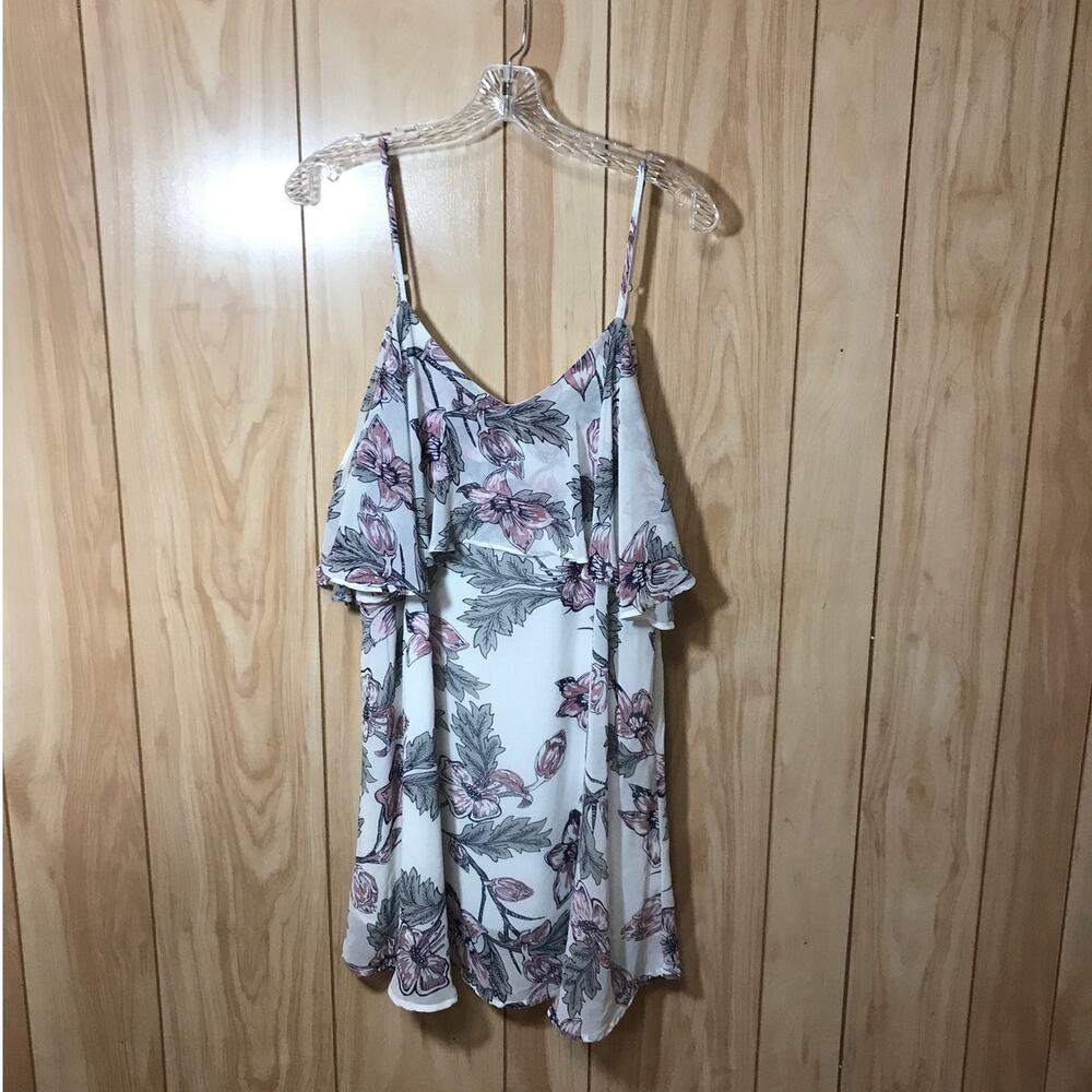 Kori America Boho White Floral Ruffled Layer Cold Shoulder Mini A-Line Dress S